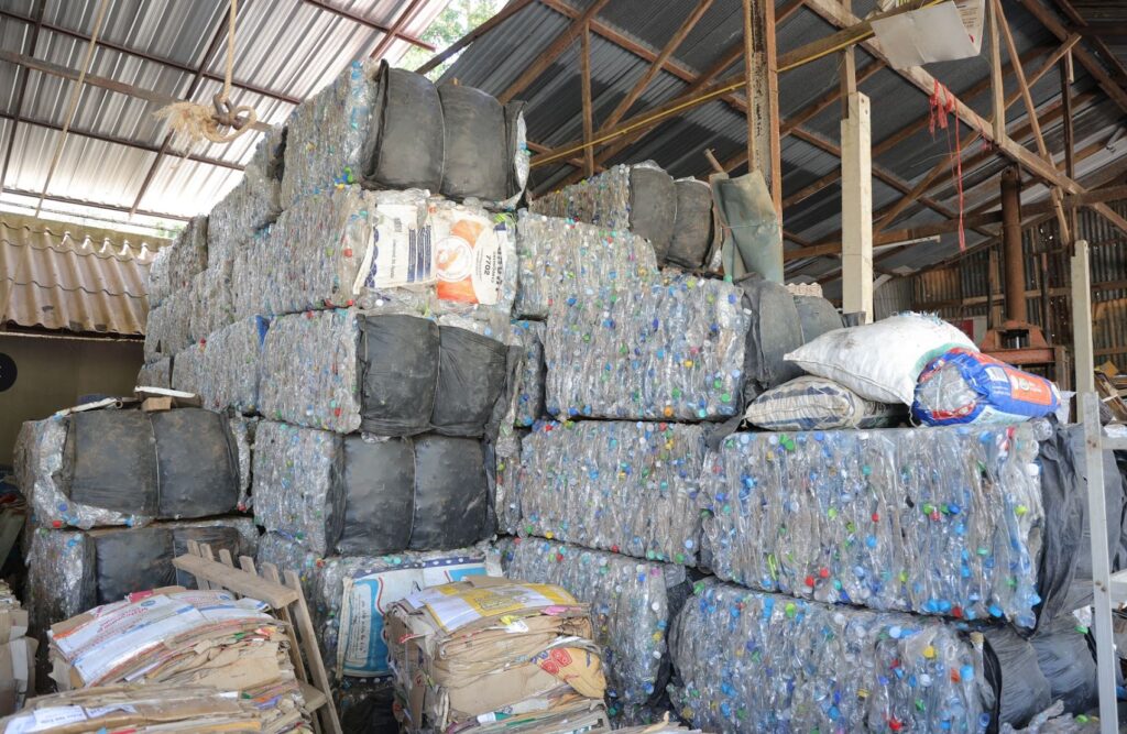 สำนักวิชาเทคโนโลยีดิจิทัลประยุกต์ มฟล. ร่วมขับเคลื่อนโครงการจัดการขยะบนพื้นที่เกาะอย่างยั่งยืน