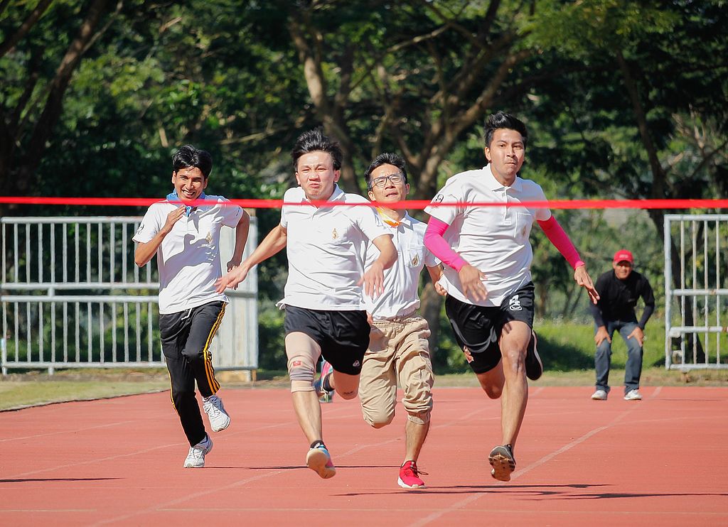 MFU News : MFU_Staff_sport_day_2017__14_.jpg
