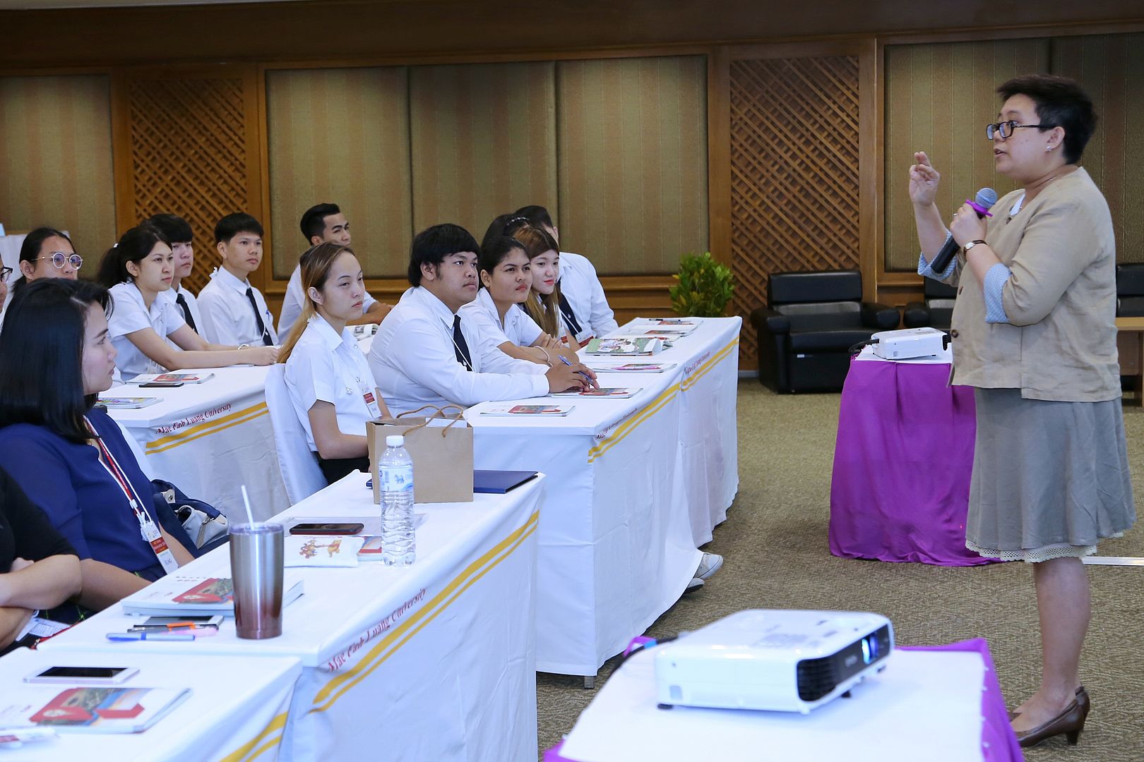 MFU News : MFU_ambassadors_2018__1_.jpg