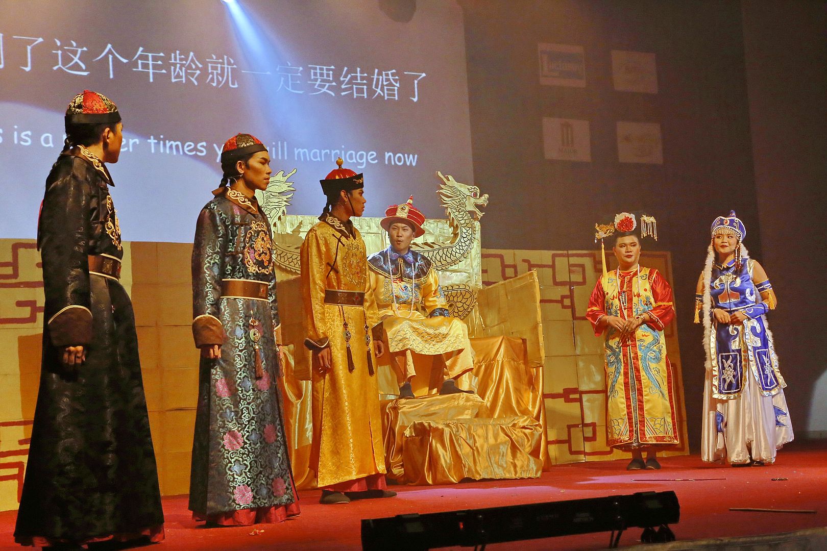 MFU News : MFU_Sino_Show_3__8_.JPG