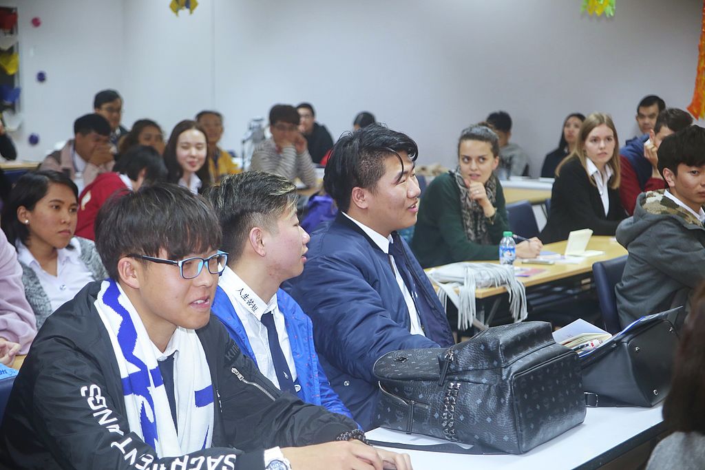MFU News : New_Inter_Student__5_.JPG