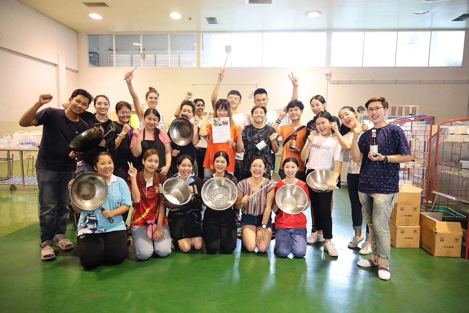 MFU News : MFU_Thai_cooking_class__1_.JPG