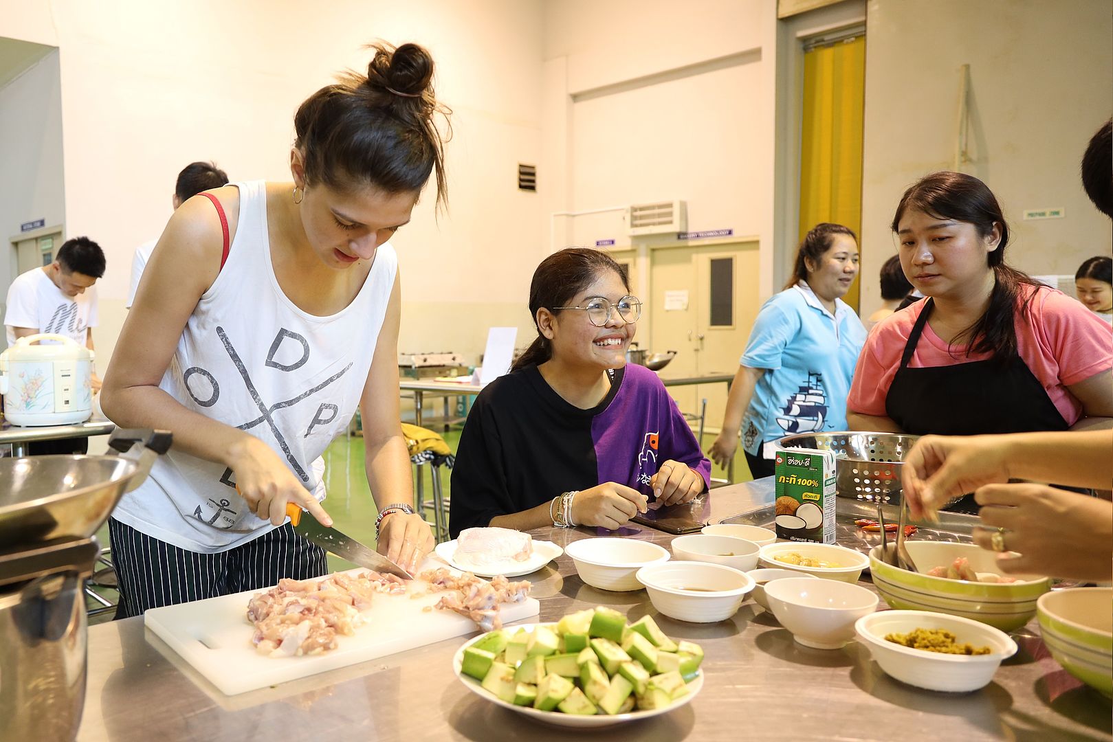 MFU News : MFU_Thai_cooking_class__5_.jpg