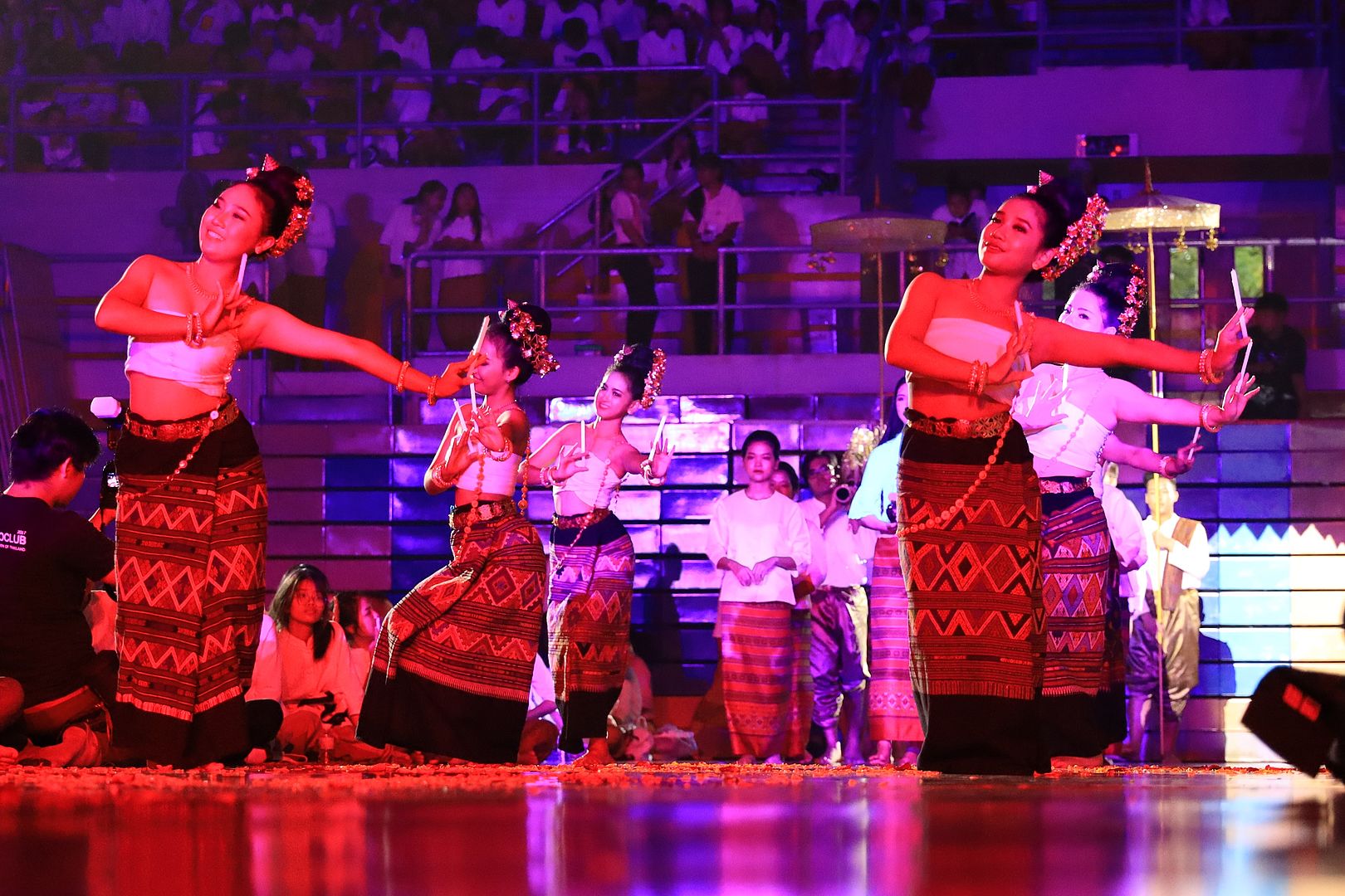MFU News : MFU_lanna_welcoming__8_.JPG