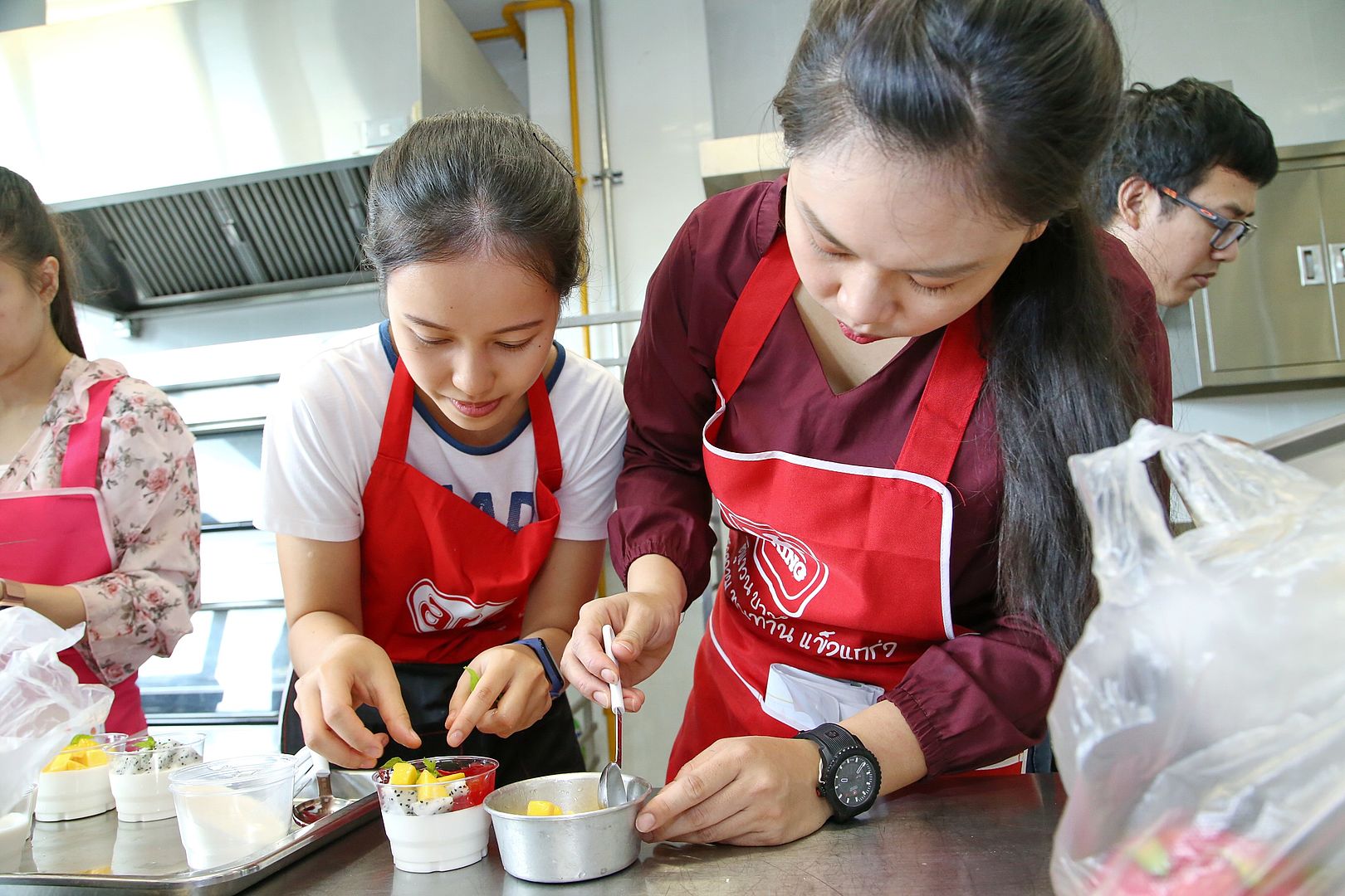 MFU News : MFU_bakery_workshop__5_.JPG