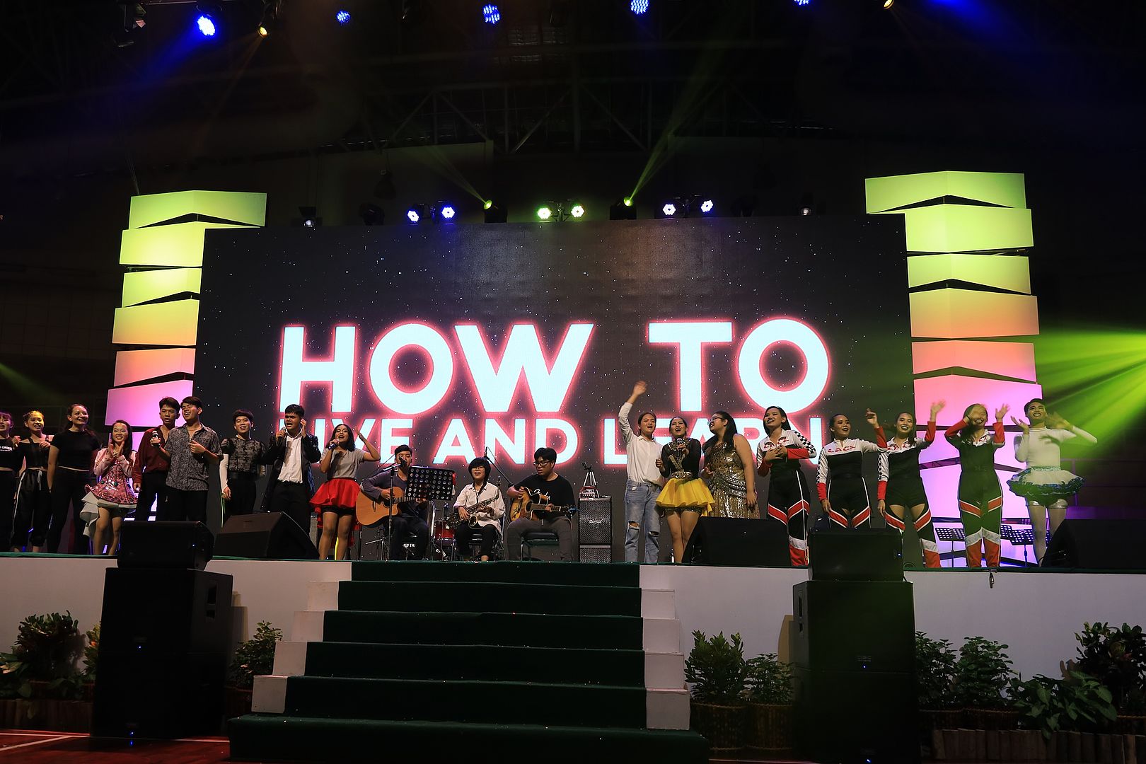 MFU News : Finale_How_to_live_2019__1_.jpg