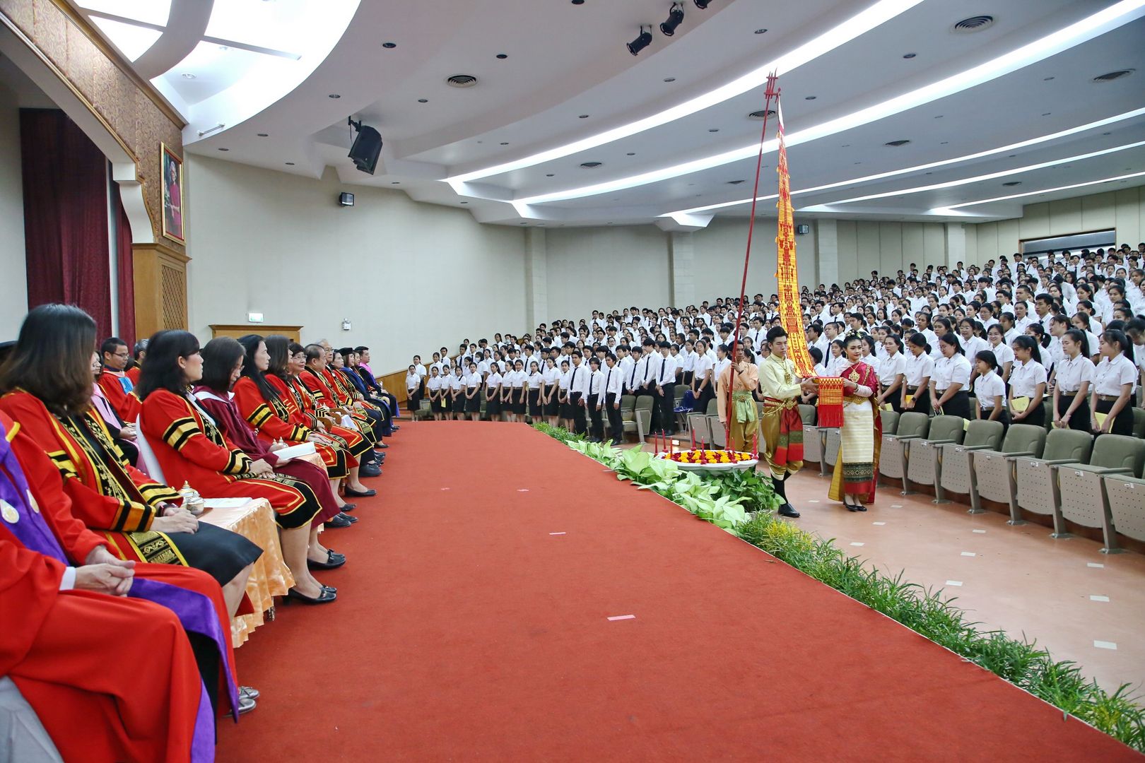 MFU News : MFU_wai_khru__3_.JPG