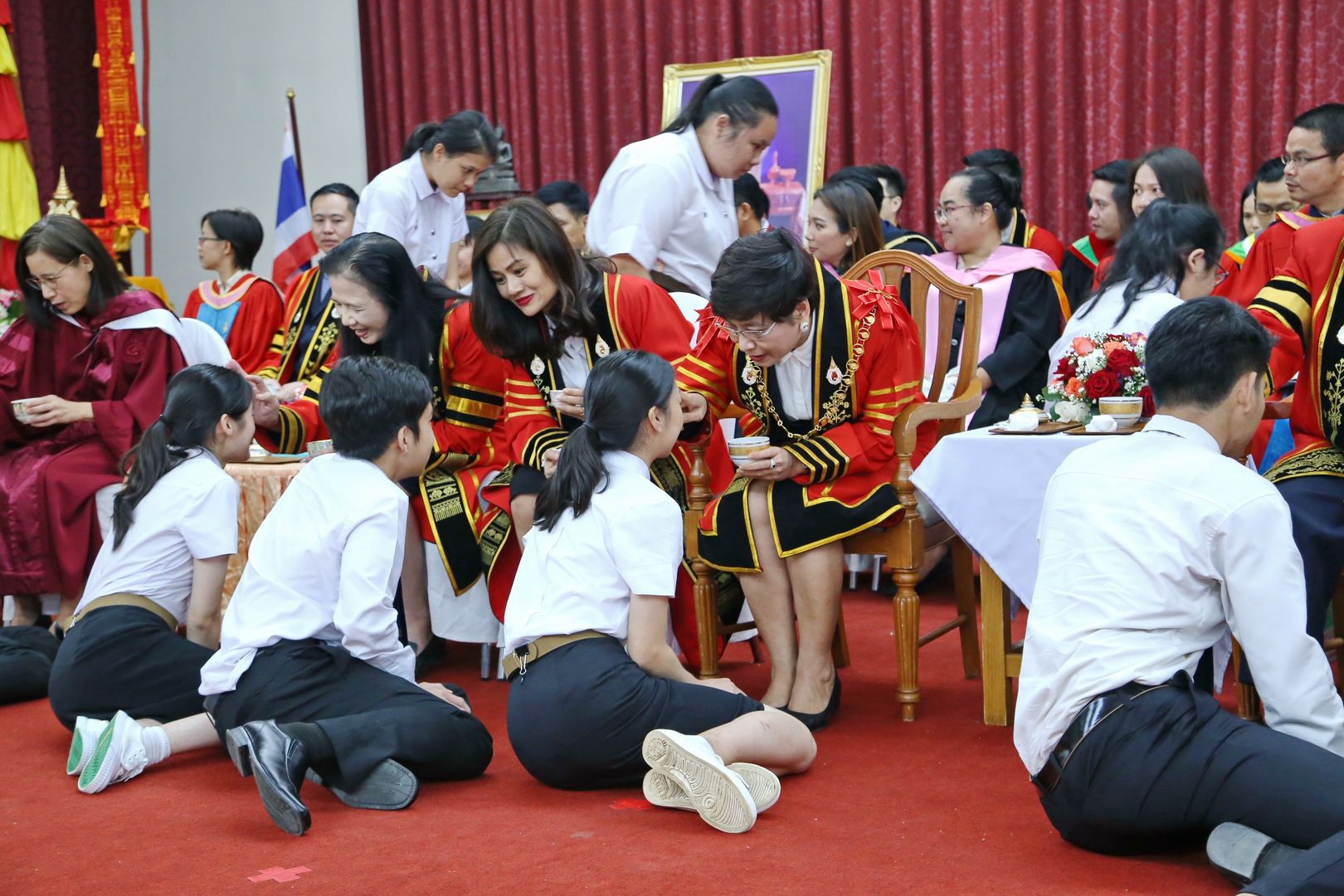 MFU News : MFU_wai_khru__6_.JPG