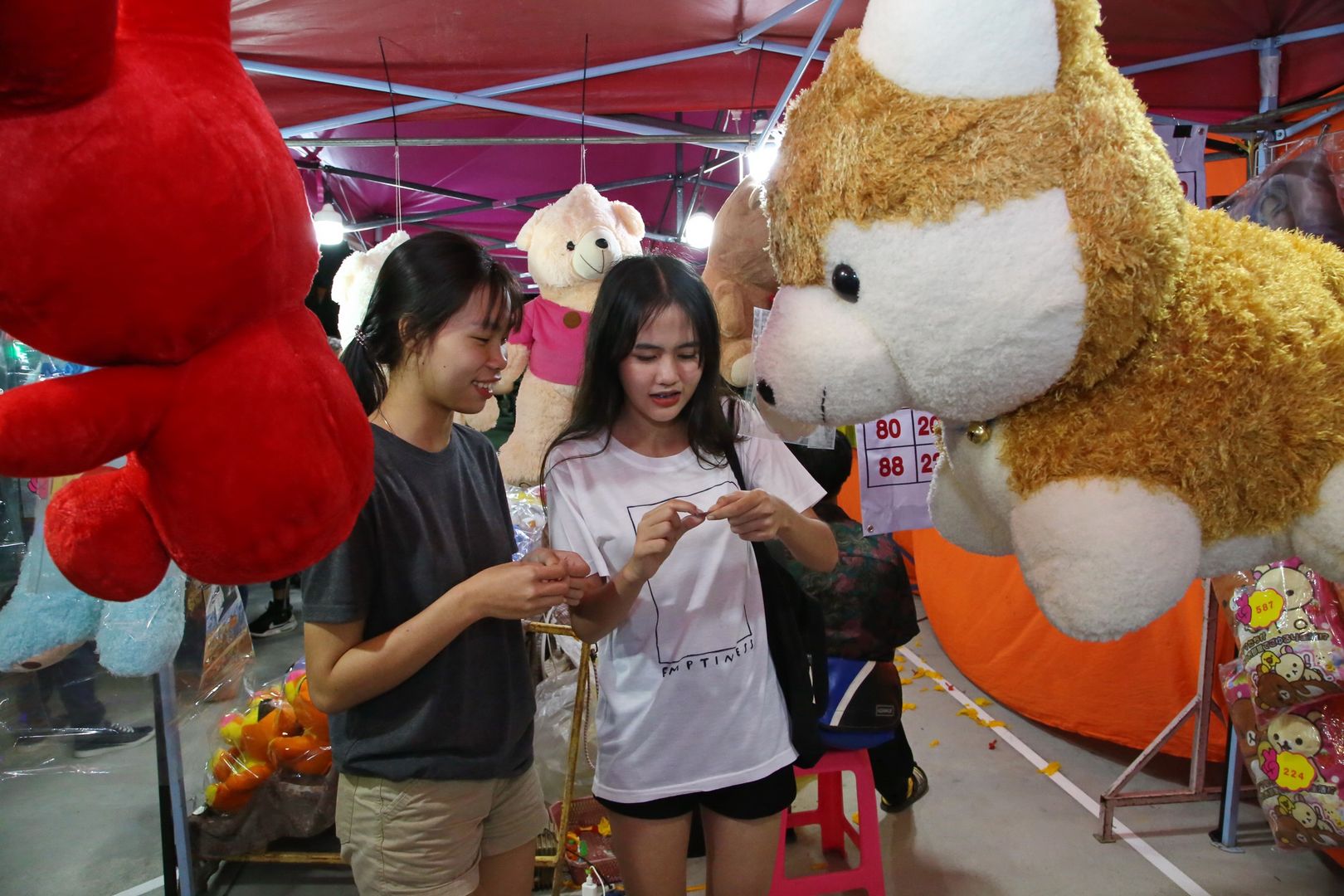 MFU News : MFU_loy_kra_tong_2562__5_.JPG