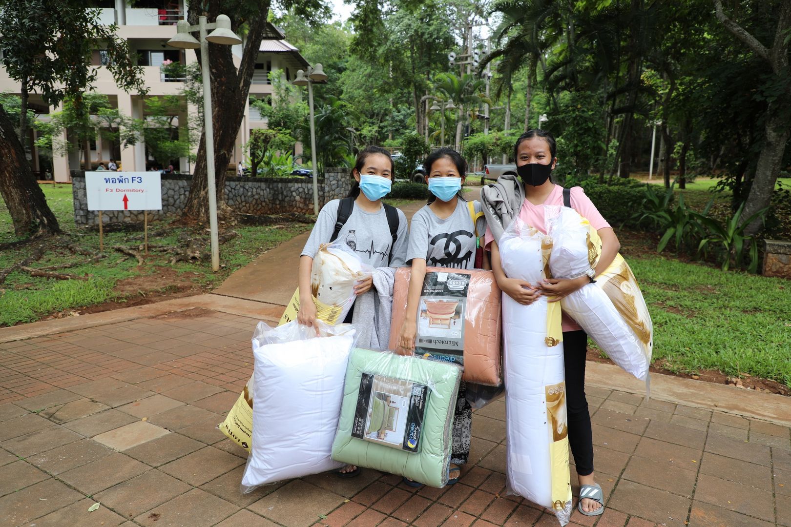 MFU News : Freshers_first_day_2020__12_.JPG