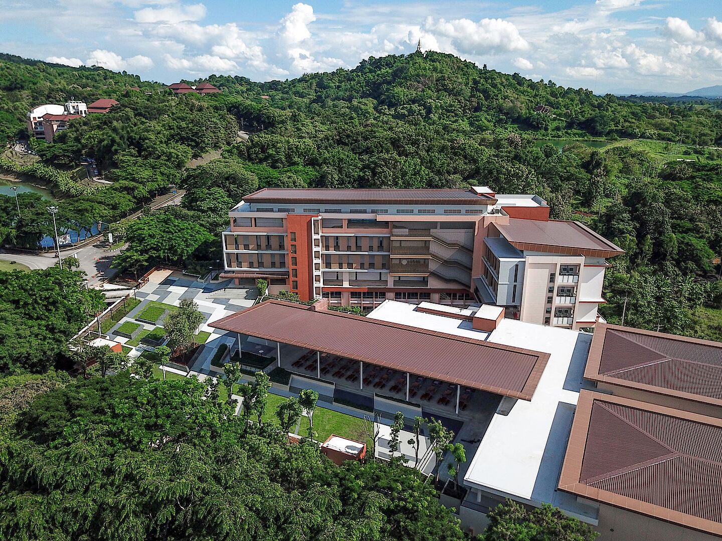 MFU News : DJI_0139-2400.jpg