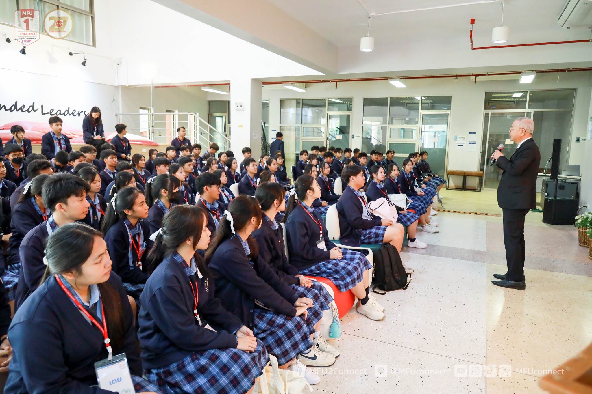 MFU News : MaFU_Welcomes_Srisuvit_School__3_.jpg