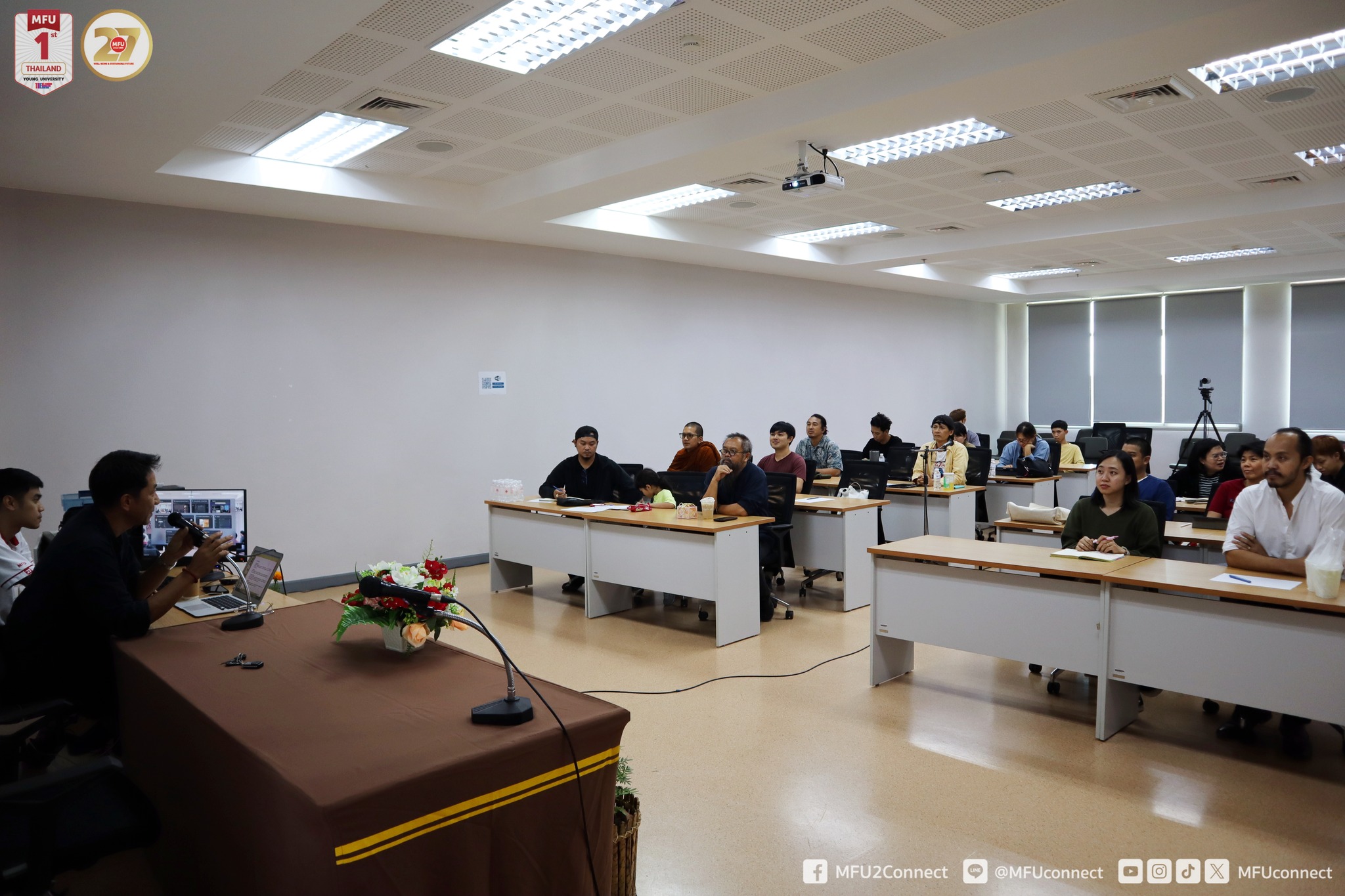 MFU News : Art_talk_Craft_to_art__7_.jpg